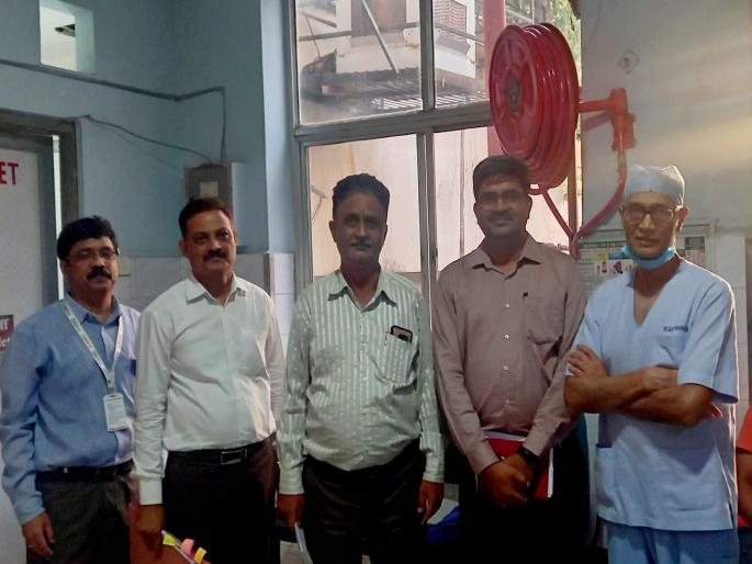 Fire audit of private hospitals too; Instructions given by Nagpur municipality | खासगी रुग्णालयांचेही फायर ऑडिट; नागपूर मनपाने दिल्या सूचना Fire audit of private hospitals too; Instructions given by Nagpur municipality | खासगी रुग्णालयांचेही फायर ऑडिट; नागपूर मनपाने दिल्या सूचना