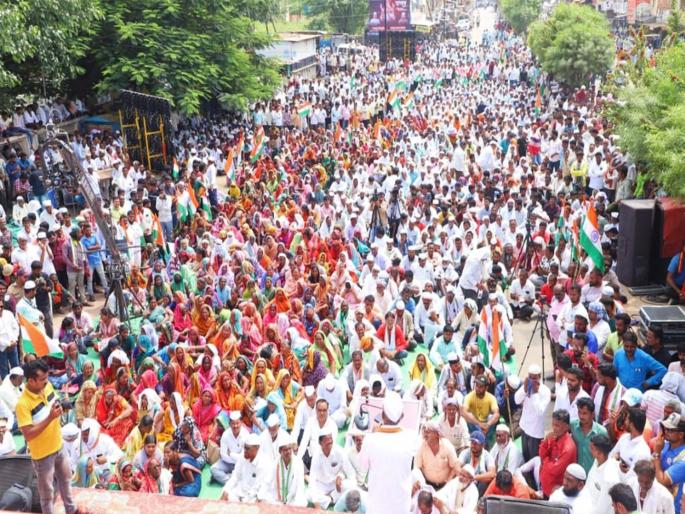 An outcry against Raosaheb Danave for repeatedly referring to Sillod as Pakistan | सिल्लोडचा पाकिस्तान म्हणून उल्लेख केल्याने रावसाहेब दानवेंच्या विरूद्ध आक्रोश मोर्चा An outcry against Raosaheb Danave for repeatedly referring to Sillod as Pakistan | सिल्लोडचा पाकिस्तान म्हणून उल्लेख केल्याने रावसाहेब दानवेंच्या विरूद्ध आक्रोश मोर्चा