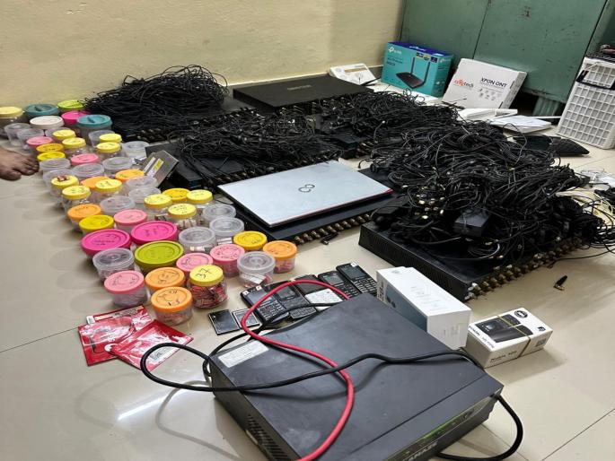 Pune ATS raids in Kondhwa 3788 SIM cards found with one person | Pune: कोंढव्यात ATS ची छापेमारी, एकाच व्यक्तीजवळ सापडले ३७८८ सिमकार्ड Pune ATS raids in Kondhwa 3788 SIM cards found with one person | Pune: कोंढव्यात ATS ची छापेमारी, एकाच व्यक्तीजवळ सापडले ३७८८ सिमकार्ड