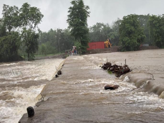 Rains filled the backlog in Sindhudurg district, with maximum rainfall in Vengurla taluka | सिंधुदुर्ग जिल्ह्यात पावसाने बॅकलॉग भरला, वेंगुर्ला तालुक्यात सर्वाधिक पाऊस Rains filled the backlog in Sindhudurg district, with maximum rainfall in Vengurla taluka | सिंधुदुर्ग जिल्ह्यात पावसाने बॅकलॉग भरला, वेंगुर्ला तालुक्यात सर्वाधिक पाऊस