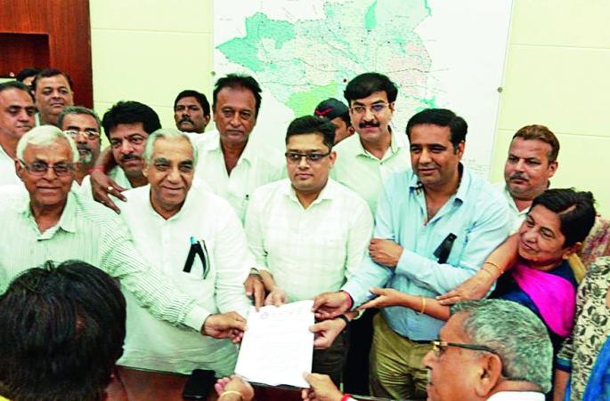 Sindhi society rages against Pakistan | पाकिस्तान विरोधात सिंधी समाजात रोष Sindhi society rages against Pakistan | पाकिस्तान विरोधात सिंधी समाजात रोष