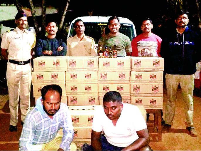 Pawneed Millions | पावणेदोन लाखांची एडगाव येथे दारू पकडली Pawneed Millions | पावणेदोन लाखांची एडगाव येथे दारू पकडली