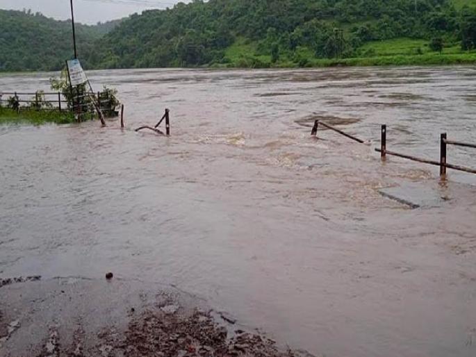 Rains intensify again in Sindhudurg district, More than 100 millimeters of rain in three taluka | रात्री बरसला, सकाळनंतर ओसरला; सिंधुदुर्ग जिल्ह्यात पावसाची दमदार बॅटिंग  Rains intensify again in Sindhudurg district, More than 100 millimeters of rain in three taluka | रात्री बरसला, सकाळनंतर ओसरला; सिंधुदुर्ग जिल्ह्यात पावसाची दमदार बॅटिंग