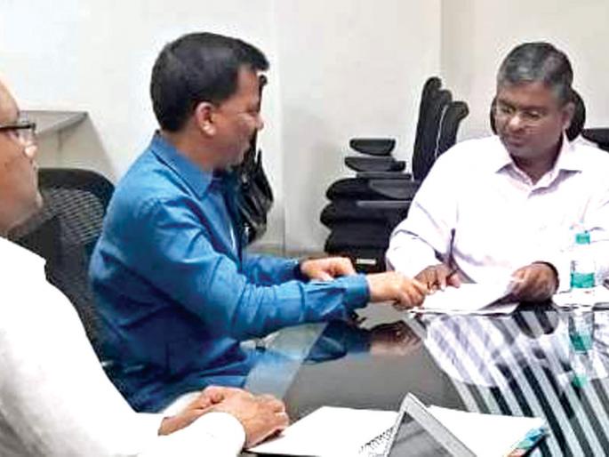 Sindhudurg: Will be implementing elephants to campaign in Dodamarg taluka: Vikas Kharge | सिंधुदुर्ग : दोडामार्ग तालुक्यात हत्ती हटाव मोहीम राबवणार : विकास खरगे Sindhudurg: Will be implementing elephants to campaign in Dodamarg taluka: Vikas Kharge | सिंधुदुर्ग : दोडामार्ग तालुक्यात हत्ती हटाव मोहीम राबवणार : विकास खरगे