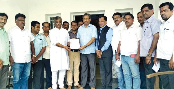 Let us know the role in two days: Francis D'Souza-BJP delegation took a meeting in Goa | दोन दिवसांत भूमिका कळवू : फ्रान्सिस डिसोझा-भाजप शिष्टमंडळाने गोव्यात घेतली भेट