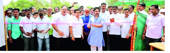 Cricketers will be in Sindhudurg, Nilesh Rane: Cricket Academy at Kalamath | ...सिंधुदुर्गातही क्रिकेटपटू घडतील, नीलेश राणे : कलमठ येथे क्रिकेट अकादमी