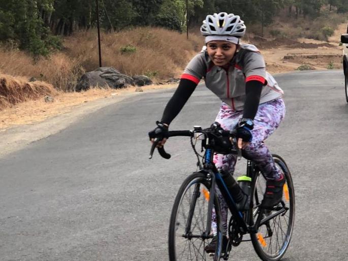 ravija singal becomes youngest asian to win ironman title | पोलीसकन्या रविजा सिंगल अवघ्या एकोणीसाव्या वर्षी आयर्नमॅन ravija singal becomes youngest asian to win ironman title | पोलीसकन्या रविजा सिंगल अवघ्या एकोणीसाव्या वर्षी आयर्नमॅन