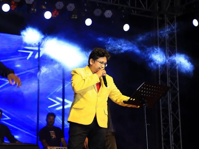 singer and musician Abhijeet majumdar in come critical condition in hospital | प्रसिद्ध गायक आणि संगीतकार अभिजीत कोमामध्ये, गंभीर अवस्थेत रुग्णालयात दाखल, चाहत्यांना धक्का singer and musician Abhijeet majumdar in come critical condition in hospital | प्रसिद्ध गायक आणि संगीतकार अभिजीत कोमामध्ये, गंभीर अवस्थेत रुग्णालयात दाखल, चाहत्यांना धक्का
