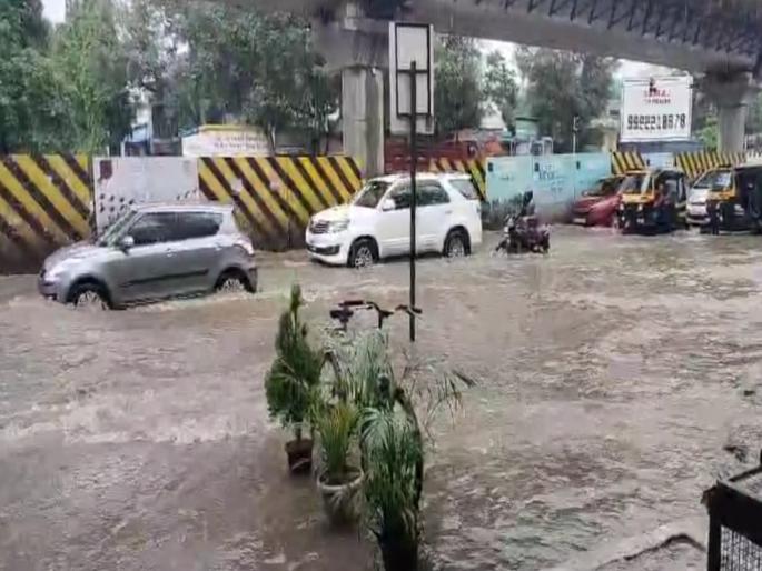 Heavy rain continues in Pune rivers on Sinhagad road | Pune Rain: पुण्यात पावसाचा जोर कायम; सिंहगड रस्त्याला नद्यांचे स्वरूप Heavy rain continues in Pune rivers on Sinhagad road | Pune Rain: पुण्यात पावसाचा जोर कायम; सिंहगड रस्त्याला नद्यांचे स्वरूप