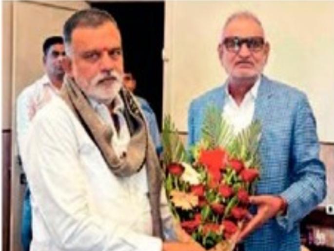 Sinnar became the center of politics in Nashik district | सिन्नर बनले नाशिक जिल्ह्याच्या राजकारणाचा केंद्रबिंदू; खासदारानंतर लाभले कॅबिनेट मंत्रिपद  Sinnar became the center of politics in Nashik district | सिन्नर बनले नाशिक जिल्ह्याच्या राजकारणाचा केंद्रबिंदू; खासदारानंतर लाभले कॅबिनेट मंत्रिपद