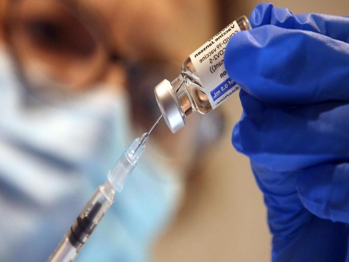 Corona vaccination : india will start covid vaccine export 10 lakh dose final for nepal bangladesh myanmar | Corona vaccination : लसींची निर्यात सुरू! चार देशांसाठी 10-10 लाख डोसला मंजुरी, सुत्रांची माहिती Corona vaccination : india will start covid vaccine export 10 lakh dose final for nepal bangladesh myanmar | Corona vaccination : लसींची निर्यात सुरू! चार देशांसाठी 10-10 लाख डोसला मंजुरी, सुत्रांची माहिती