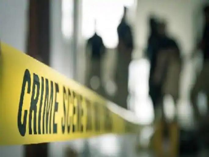 Married woman killed by husband by screwdriver in ghaziabad | रात्री उशीरा पती-पत्नीत जोरदार भांडण, पहाटे बायकोचा मृतदेह रक्ताच्या थारोळ्यात आढळला, तर नवरा थेट... Married woman killed by husband by screwdriver in ghaziabad | रात्री उशीरा पती-पत्नीत जोरदार भांडण, पहाटे बायकोचा मृतदेह रक्ताच्या थारोळ्यात आढळला, तर नवरा थेट...