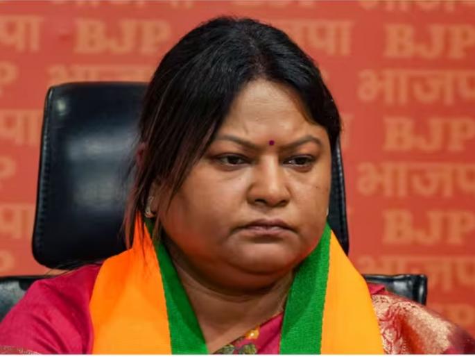 Lok Sabha Elections 2024 Sita Soren claims jmm has deviated from its principal | Sita Soren : “माझे पती दुर्गा सोरेन जोपर्यंत पक्षात होते...”; सीता सोरेन यांचे JMM वर गंभीर आरोप Lok Sabha Elections 2024 Sita Soren claims jmm has deviated from its principal | Sita Soren : “माझे पती दुर्गा सोरेन जोपर्यंत पक्षात होते...”; सीता सोरेन यांचे JMM वर गंभीर आरोप