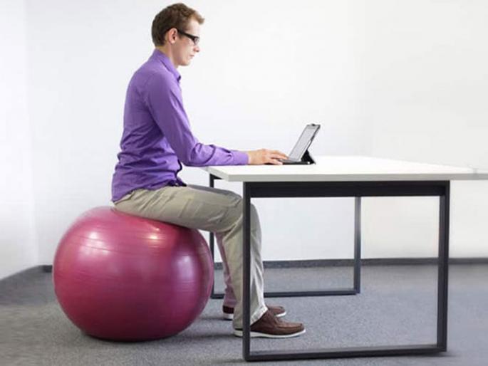 sitting for four hours straight is as dangerous as smoking a cigarette | भावा, सलग चार तास बसणे, सिगारेट ओढण्याइतकेच धोक्याचे sitting for four hours straight is as dangerous as smoking a cigarette | भावा, सलग चार तास बसणे, सिगारेट ओढण्याइतकेच धोक्याचे