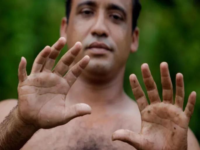 six fingers are better at daily tasks british scientists | पाचपेक्षा अधिक बोटे असल्यास होतो खास फायदा, रोबोटमध्ये होऊ शकतो प्रयोग!