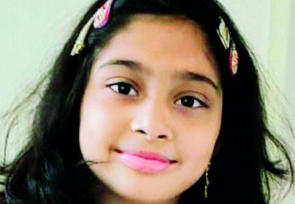 Nine-year-old Sia created rocket-learning app | नऊ वर्षाच्या सियाने बनविले रॉकेट शिकविणारे अॅप Nine-year-old Sia created rocket-learning app | नऊ वर्षाच्या सियाने बनविले रॉकेट शिकविणारे अॅप