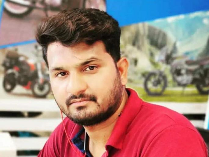 Youth killed in collision with unidentified vehicle; one injured | अज्ञात वाहनाच्या धडकेत तरुण ठार; एक जखमी Youth killed in collision with unidentified vehicle; one injured | अज्ञात वाहनाच्या धडकेत तरुण ठार; एक जखमी
