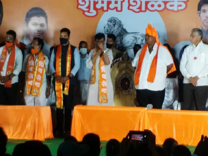 Belgoan Election: “Winning Congress is Shivsena Sanjay Raut agenda Says Devendra Fadnavis | Belgoan Election: “काँग्रेसला जिंकवणं हाच संजय राऊतांचा अजेंडा; बेळगावात महाराष्ट्र एकीकरण समितीचा स्पॉन्सर्ड उमेदवार” Belgoan Election: “Winning Congress is Shivsena Sanjay Raut agenda Says Devendra Fadnavis | Belgoan Election: “काँग्रेसला जिंकवणं हाच संजय राऊतांचा अजेंडा; बेळगावात महाराष्ट्र एकीकरण समितीचा स्पॉन्सर्ड उमेदवार”