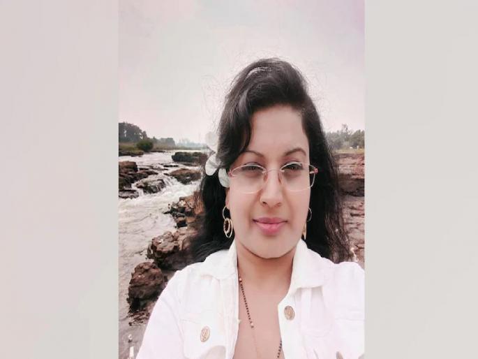 Coronavirus: "Maybe this will be the last good morning"; Doctor posted on Facebook dies of corona | Coronavirus: “कदाचित ही अखेरची शुभसकाळ...”; कोरोनानं निधनापूर्वी महिला डॉक्टरची FB पोस्ट Coronavirus: "Maybe this will be the last good morning"; Doctor posted on Facebook dies of corona | Coronavirus: “कदाचित ही अखेरची शुभसकाळ...”; कोरोनानं निधनापूर्वी महिला डॉक्टरची FB पोस्ट