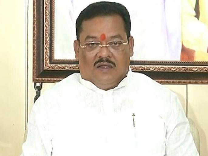 Shinde group leader Sanjay Shirsat has commented on the ongoing action of ED. | 'तुम्ही काहीतरी काळबेरं केलंय म्हणून...'; ईडीच्या धाडीवर संजय शिरसाट यांची प्रतिक्रिया Shinde group leader Sanjay Shirsat has commented on the ongoing action of ED. | 'तुम्ही काहीतरी काळबेरं केलंय म्हणून...'; ईडीच्या धाडीवर संजय शिरसाट यांची प्रतिक्रिया