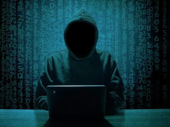 33 lakh bribe to retired agricultural assistant; The lure of doubling the price in the insurance company | सेवानिवृत्त कृषी सहाय्यकला ३३ लाखाचा गंडा; विमा कंपनीत दाम दुप्पटीचे आमिष 33 lakh bribe to retired agricultural assistant; The lure of doubling the price in the insurance company | सेवानिवृत्त कृषी सहाय्यकला ३३ लाखाचा गंडा; विमा कंपनीत दाम दुप्पटीचे आमिष