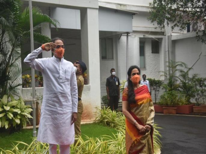 BJP leader Nilesh Rane has taunt Chief Minister Uddhav Thackeray | "झेंडा मागे आहे, मग मुख्यमंत्री सॅल्युट कोणाला मारताय; समोर CBI दिसली की काय?" BJP leader Nilesh Rane has taunt Chief Minister Uddhav Thackeray | "झेंडा मागे आहे, मग मुख्यमंत्री सॅल्युट कोणाला मारताय; समोर CBI दिसली की काय?"