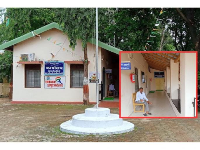 The sub-divisional office in Aheri was closed on the second day to, work stopped | अहेरीत दुसऱ्या दिवशीही उपविभागीय कार्यालयाला टाळे, कामकाज ठप्प The sub-divisional office in Aheri was closed on the second day to, work stopped | अहेरीत दुसऱ्या दिवशीही उपविभागीय कार्यालयाला टाळे, कामकाज ठप्प