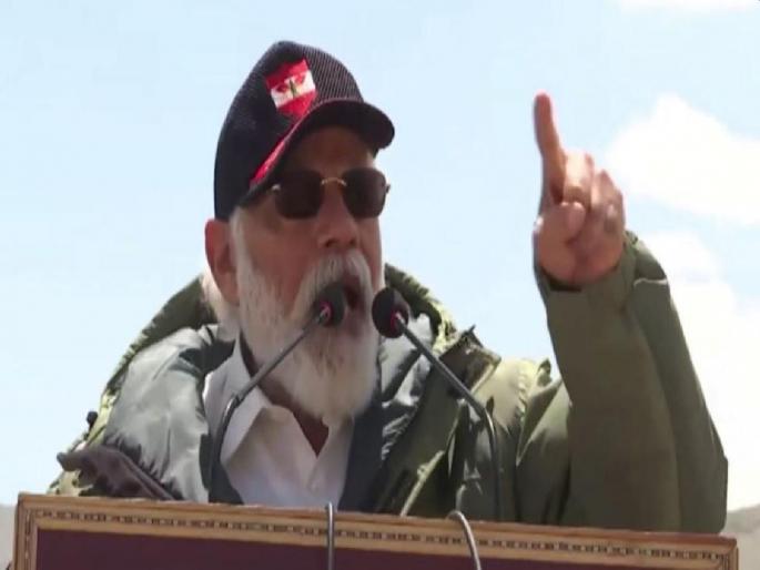 PM Narendra Modi lays foundation stone of Rs 20,000 crore projects in Kashmir today | काश्मीरमध्ये पंतप्रधान नरेंद्र मोदींच्या हस्ते आज २०,००० कोटींच्या प्रकल्पांची पायाभरणी PM Narendra Modi lays foundation stone of Rs 20,000 crore projects in Kashmir today | काश्मीरमध्ये पंतप्रधान नरेंद्र मोदींच्या हस्ते आज २०,००० कोटींच्या प्रकल्पांची पायाभरणी