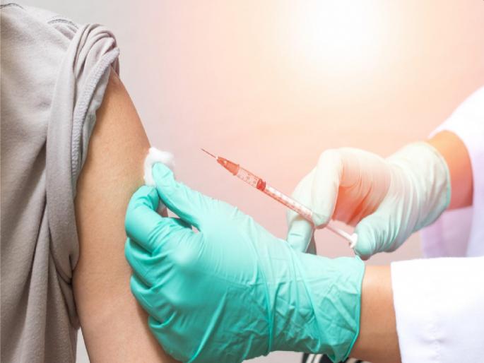 Corona Vaccination: Vaccination for citizens above 45 years will be close in Mumbai on May 3 | Corona Vaccination: मुंबईत ३ मे रोजी ४५ वर्षावरील नागरिकांसाठी लसीकरण बंद; १८ ते ४४ वयोगटासाठी ५ केंद्र सुरू राहणार Corona Vaccination: Vaccination for citizens above 45 years will be close in Mumbai on May 3 | Corona Vaccination: मुंबईत ३ मे रोजी ४५ वर्षावरील नागरिकांसाठी लसीकरण बंद; १८ ते ४४ वयोगटासाठी ५ केंद्र सुरू राहणार