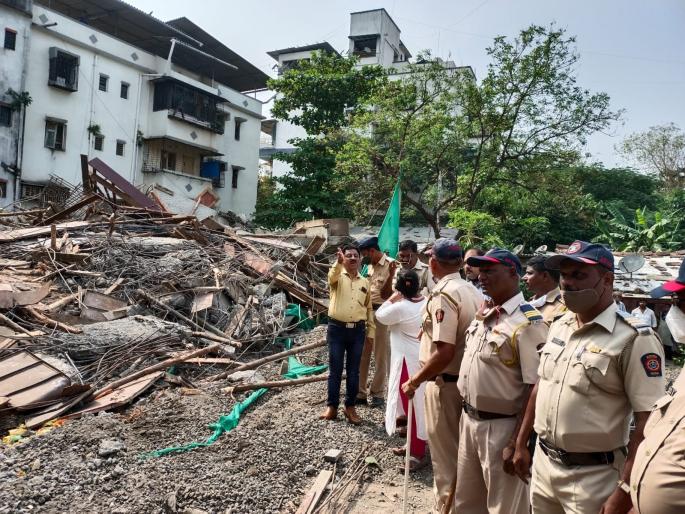 Action continues on unauthorized constructions in Kalyan Dombivali | कल्याण डोंबिवलीत अनधिकृत बांधकामांवर कारवाई सुरूच Action continues on unauthorized constructions in Kalyan Dombivali | कल्याण डोंबिवलीत अनधिकृत बांधकामांवर कारवाई सुरूच
