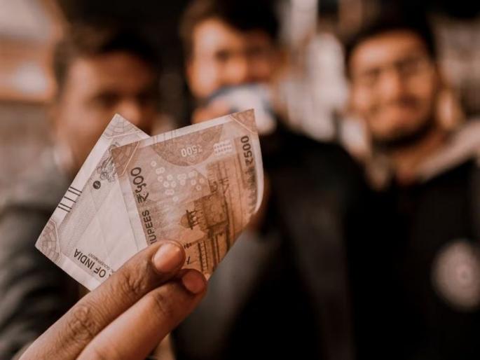 Gas cylinder rates reduced; 6 big changes in india from August 1 | ग्राहकांना दिलासा! गॅस सिलेंडरचे दर घटले; १ ऑगस्टपासून झाले 'हे' मोठे बदल Gas cylinder rates reduced; 6 big changes in india from August 1 | ग्राहकांना दिलासा! गॅस सिलेंडरचे दर घटले; १ ऑगस्टपासून झाले 'हे' मोठे बदल