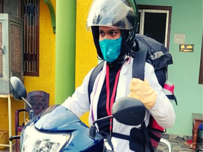 Coronavirus: Lady Doctor reached Maharashtra from Madhya Pradesh by Scooty to serve patients | Coronavirus: सलाम जिद्दीला! कोरोना रुग्णांच्या सेवेसाठी ‘ती’ स्कूटीवरुन मध्य प्रदेशातून महाराष्ट्रात पोहचली Coronavirus: Lady Doctor reached Maharashtra from Madhya Pradesh by Scooty to serve patients | Coronavirus: सलाम जिद्दीला! कोरोना रुग्णांच्या सेवेसाठी ‘ती’ स्कूटीवरुन मध्य प्रदेशातून महाराष्ट्रात पोहचली