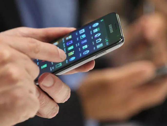 Make sure to keep these 3 apps in your mobile; Will be very beneficial for work | मोबाइलमध्ये नक्की ठेवा हे ३ ॲप्स; कामांसाठी खूपच फायदेशीर ठरतील Make sure to keep these 3 apps in your mobile; Will be very beneficial for work | मोबाइलमध्ये नक्की ठेवा हे ३ ॲप्स; कामांसाठी खूपच फायदेशीर ठरतील