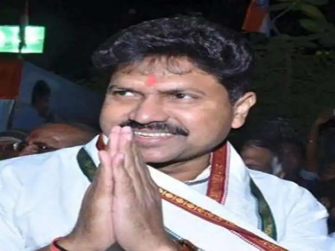 Mohan Delkar Suicide: No action taken against District Collector till April 9; Assurance of the State Government to the High Court | Mohan Delkar Suicide: जिल्हाधिकाऱ्यांवर ९ एप्रिलपर्यंत कारवाई नाही; राज्य सरकारचे हायकाेर्टाला आश्वासन Mohan Delkar Suicide: No action taken against District Collector till April 9; Assurance of the State Government to the High Court | Mohan Delkar Suicide: जिल्हाधिकाऱ्यांवर ९ एप्रिलपर्यंत कारवाई नाही; राज्य सरकारचे हायकाेर्टाला आश्वासन