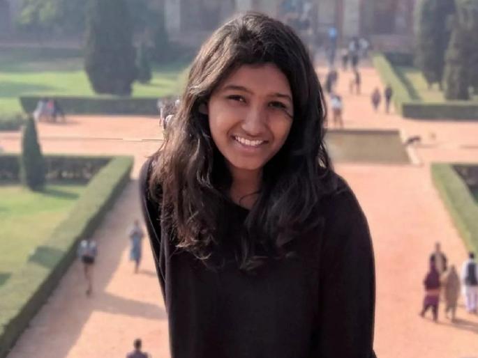 After 50 interviews, 24-year girl got Rs 1 crore dream job at Google | ५० मुलाखतीत झाली अपयशी, तरीही जिद्द सोडली नाही; २४ वर्षीय युवतीला १ कोटीची जॉब ऑफर After 50 interviews, 24-year girl got Rs 1 crore dream job at Google | ५० मुलाखतीत झाली अपयशी, तरीही जिद्द सोडली नाही; २४ वर्षीय युवतीला १ कोटीची जॉब ऑफर