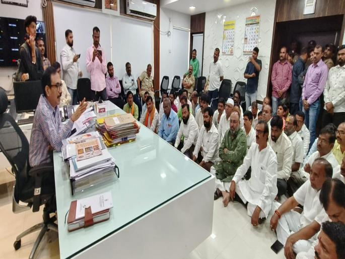 Collector and Superintendent of Police to help illegal businesses; MLA's allegation | जिल्हाधिकारी व पोलीस अधीक्षकांचा अवैध धंद्यांना वरदहस्त; आमदाराचा आरोप Collector and Superintendent of Police to help illegal businesses; MLA's allegation | जिल्हाधिकारी व पोलीस अधीक्षकांचा अवैध धंद्यांना वरदहस्त; आमदाराचा आरोप