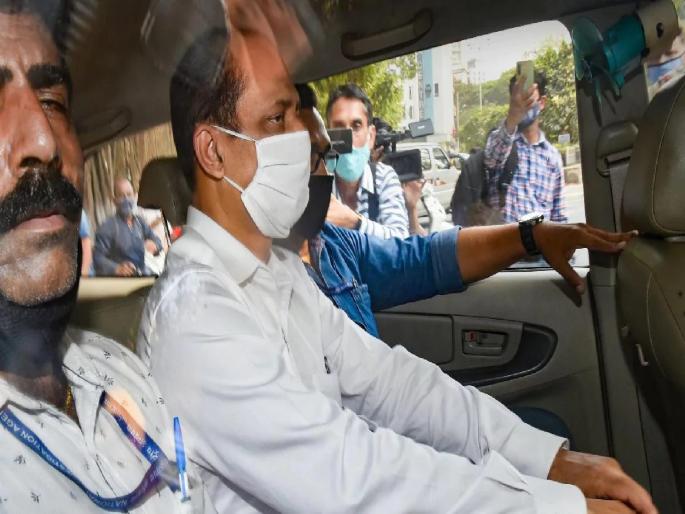 Mansukh Hiren Death: Sachin Waze in 'Five Star' with fake name! Speed up investigation | Mansukh Hiren Death: सचिन वाझे बनावट नावानं ‘पंचतारांकित’मध्ये! 'त्या' २ बॅगेमध्ये काय? तपासाला वेग