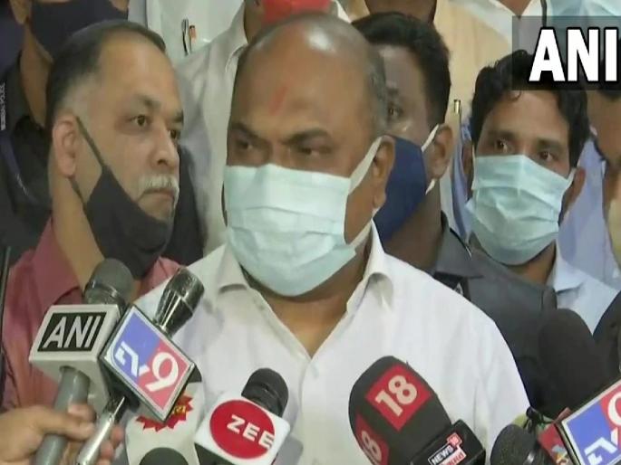 ST workers strike? Gopichand Padalkar, Sadabhau Khot The meeting with Minister Anil Parban ended | ST कर्मचाऱ्यांचा संप मिटणार? मंत्री अनिल परबांसोबतची बैठक संपली, थोड्याच वेळात निर्णय ST workers strike? Gopichand Padalkar, Sadabhau Khot The meeting with Minister Anil Parban ended | ST कर्मचाऱ्यांचा संप मिटणार? मंत्री अनिल परबांसोबतची बैठक संपली, थोड्याच वेळात निर्णय