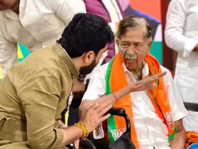 The visionary leader of Pune's development was lost; Tears on the death of BJP Girish Bapat | पुण्याच्या विकासाची दूरदृष्टी असलेला नेता हरपला; गिरीश बापटांच्या निधनानं अश्रू अनावर The visionary leader of Pune's development was lost; Tears on the death of BJP Girish Bapat | पुण्याच्या विकासाची दूरदृष्टी असलेला नेता हरपला; गिरीश बापटांच्या निधनानं अश्रू अनावर