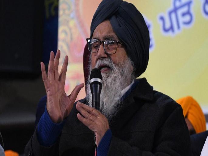 Punjab Assembly Election Results 2022:CM Parkash Singh Badal is trailing from Lambi seat in Punjab | Punjab Assembly Election Results 2022: ५ वेळा पंजाबचे मुख्यमंत्री राहिलेले देशातील सर्वात वयोवृद्ध उमेदवार पराभवाच्या छायेत Punjab Assembly Election Results 2022:CM Parkash Singh Badal is trailing from Lambi seat in Punjab | Punjab Assembly Election Results 2022: ५ वेळा पंजाबचे मुख्यमंत्री राहिलेले देशातील सर्वात वयोवृद्ध उमेदवार पराभवाच्या छायेत