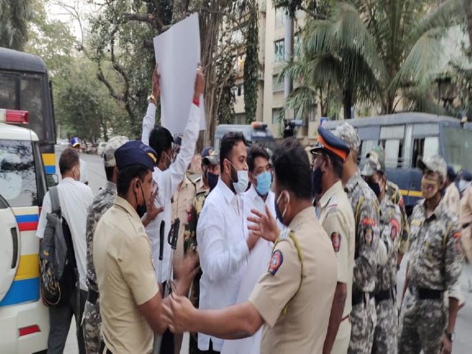 MPSC Exam Postponed: Congress Protest, So who took the right decision in Mahavikas Aghadi? | MPSC Exam Postponed: ठाकरे सरकारचा सावळागोंधळ; काँग्रेसचं आंदोलन मग MPSC चा निर्णय नेमका घेतला कुणी? MPSC Exam Postponed: Congress Protest, So who took the right decision in Mahavikas Aghadi? | MPSC Exam Postponed: ठाकरे सरकारचा सावळागोंधळ; काँग्रेसचं आंदोलन मग MPSC चा निर्णय नेमका घेतला कुणी?