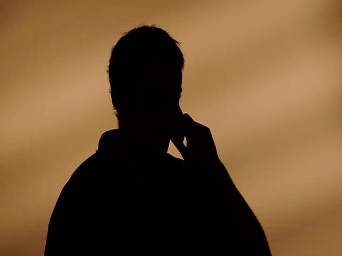 Prisoners will now be able to contact family, lawyers through phone thrice a month. | हॅलो, मी कैदी बोलतोय...; महिन्यातून तीनदा साधणार बाह्यजगाशी संपर्क Prisoners will now be able to contact family, lawyers through phone thrice a month. | हॅलो, मी कैदी बोलतोय...; महिन्यातून तीनदा साधणार बाह्यजगाशी संपर्क