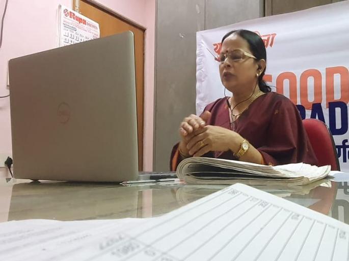Guidance on 'Bad Touch and Good Touch' given to Dindoshi girls through online lectures | ऑनलाईन लेक्चरच्या माध्यमातून दिंडोशीच्या मुलींना दिले 'बॅड टच अन् गुड टच' चे मार्गदर्शन Guidance on 'Bad Touch and Good Touch' given to Dindoshi girls through online lectures | ऑनलाईन लेक्चरच्या माध्यमातून दिंडोशीच्या मुलींना दिले 'बॅड टच अन् गुड टच' चे मार्गदर्शन