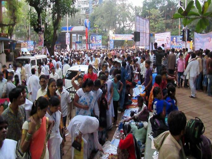 Special facilities of Western Railway in view of the rush on the occasion of Mahaparinirvana day | महापरिनिर्वाण दिनानिमित्त होणारी गर्दी पाहता पश्चिम रेल्वेच्या विशेष सोयीसुविधा Special facilities of Western Railway in view of the rush on the occasion of Mahaparinirvana day | महापरिनिर्वाण दिनानिमित्त होणारी गर्दी पाहता पश्चिम रेल्वेच्या विशेष सोयीसुविधा