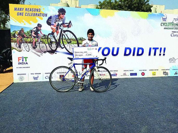Cyclothon Competition in Gujarat: Alibaug's Forty First | गुजरातमधील सायक्लोथॉन स्पर्धा : अलिबागची चैताली प्रथम Cyclothon Competition in Gujarat: Alibaug's Forty First | गुजरातमधील सायक्लोथॉन स्पर्धा : अलिबागची चैताली प्रथम