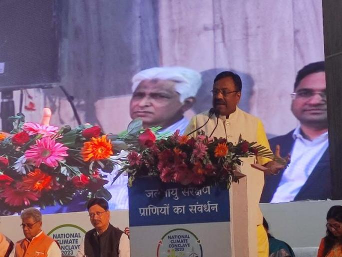 Protecting the environment should be in our culture; Appeal by Minister Sudhir Mungantiwar | पर्यावरणाचे रक्षण आपल्या संस्कारात असायला हवे; सुधीर मुनगंटीवार यांचा आवाहन Protecting the environment should be in our culture; Appeal by Minister Sudhir Mungantiwar | पर्यावरणाचे रक्षण आपल्या संस्कारात असायला हवे; सुधीर मुनगंटीवार यांचा आवाहन