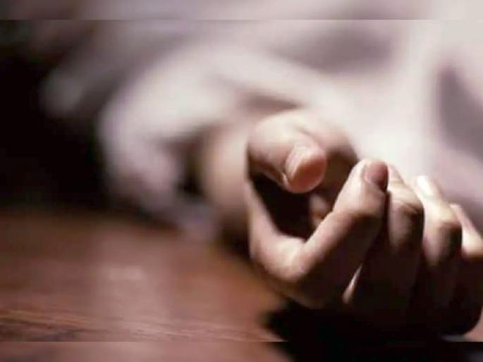 Dead bodies of mother and son were found in a diwan box in Morshi | खळबळजनक! मोर्शीत दिवाणच्या बाॅक्समध्ये आढळला आई-मुलाचा मृतदेह Dead bodies of mother and son were found in a diwan box in Morshi | खळबळजनक! मोर्शीत दिवाणच्या बाॅक्समध्ये आढळला आई-मुलाचा मृतदेह