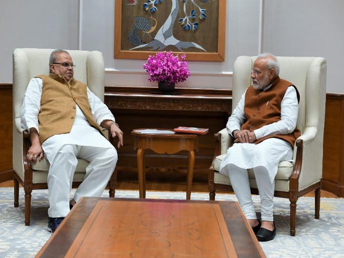 Met PM Narendra Modi to discuss farm laws, he was arrogant, Says Meghalaya Governor Satyapal Malik | ५ मिनिटांत वाद पेटला, ते खूप अहंकारी; पंतप्रधान नरेंद्र मोदींच्या भेटीनंतर राज्यपाल मलिकांचा दावा Met PM Narendra Modi to discuss farm laws, he was arrogant, Says Meghalaya Governor Satyapal Malik | ५ मिनिटांत वाद पेटला, ते खूप अहंकारी; पंतप्रधान नरेंद्र मोदींच्या भेटीनंतर राज्यपाल मलिकांचा दावा