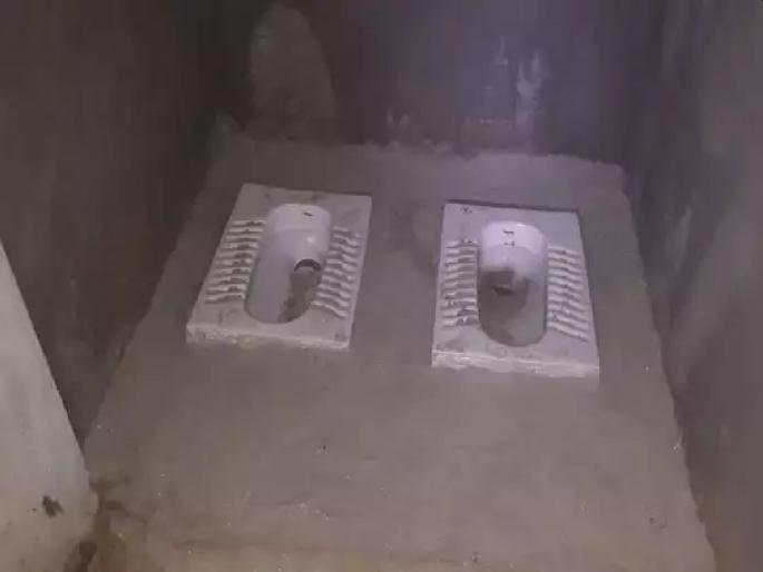 2 Toilet Seats In Toilet Built Under Swachh Bharat Mission, Strange Case Came Out at Basti District | ‘हे’ आहे स्वच्छ भारत मिशन...; शौचालयाचा अजब फोटो पाहून हसण्याआधी काय घडलंय ते तरी वाचा 2 Toilet Seats In Toilet Built Under Swachh Bharat Mission, Strange Case Came Out at Basti District | ‘हे’ आहे स्वच्छ भारत मिशन...; शौचालयाचा अजब फोटो पाहून हसण्याआधी काय घडलंय ते तरी वाचा