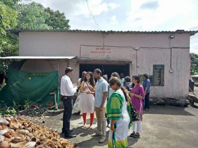 Garbage is a matter of learning, not of throwing away; The Vengurla pattern lesson in the sixth book | कचरा फेकण्याचा नाही तर शिकण्याचा विषय; वेंगूर्ला पॅटर्नचा धडा सहावीच्या पुस्तकात Garbage is a matter of learning, not of throwing away; The Vengurla pattern lesson in the sixth book | कचरा फेकण्याचा नाही तर शिकण्याचा विषय; वेंगूर्ला पॅटर्नचा धडा सहावीच्या पुस्तकात